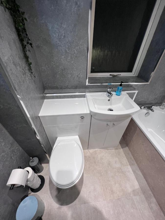Crags View Apartment On The Royal Mile EDI Exterior foto