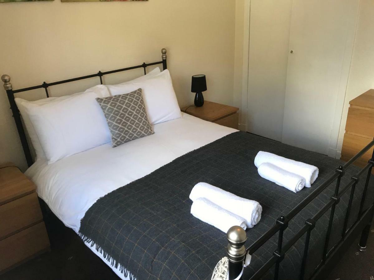 Crags View Apartment On The Royal Mile EDI Exterior foto